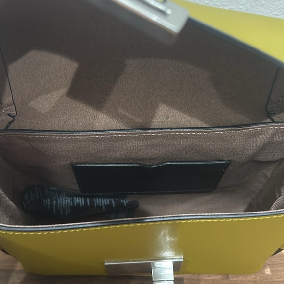 All Saints Frankie 3-in-1 leather crossbody bag - Picture 10 of 16